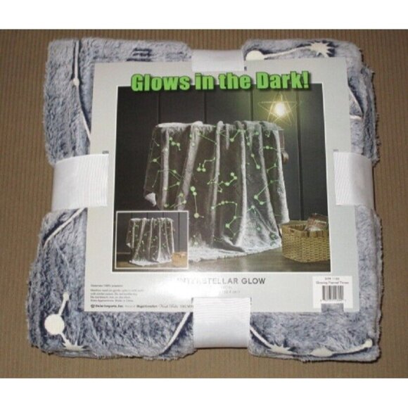 New Constellation Galaxy Glow in the Dark Plush Gift Throw Blanket Space Stars - Picture 4 of 4